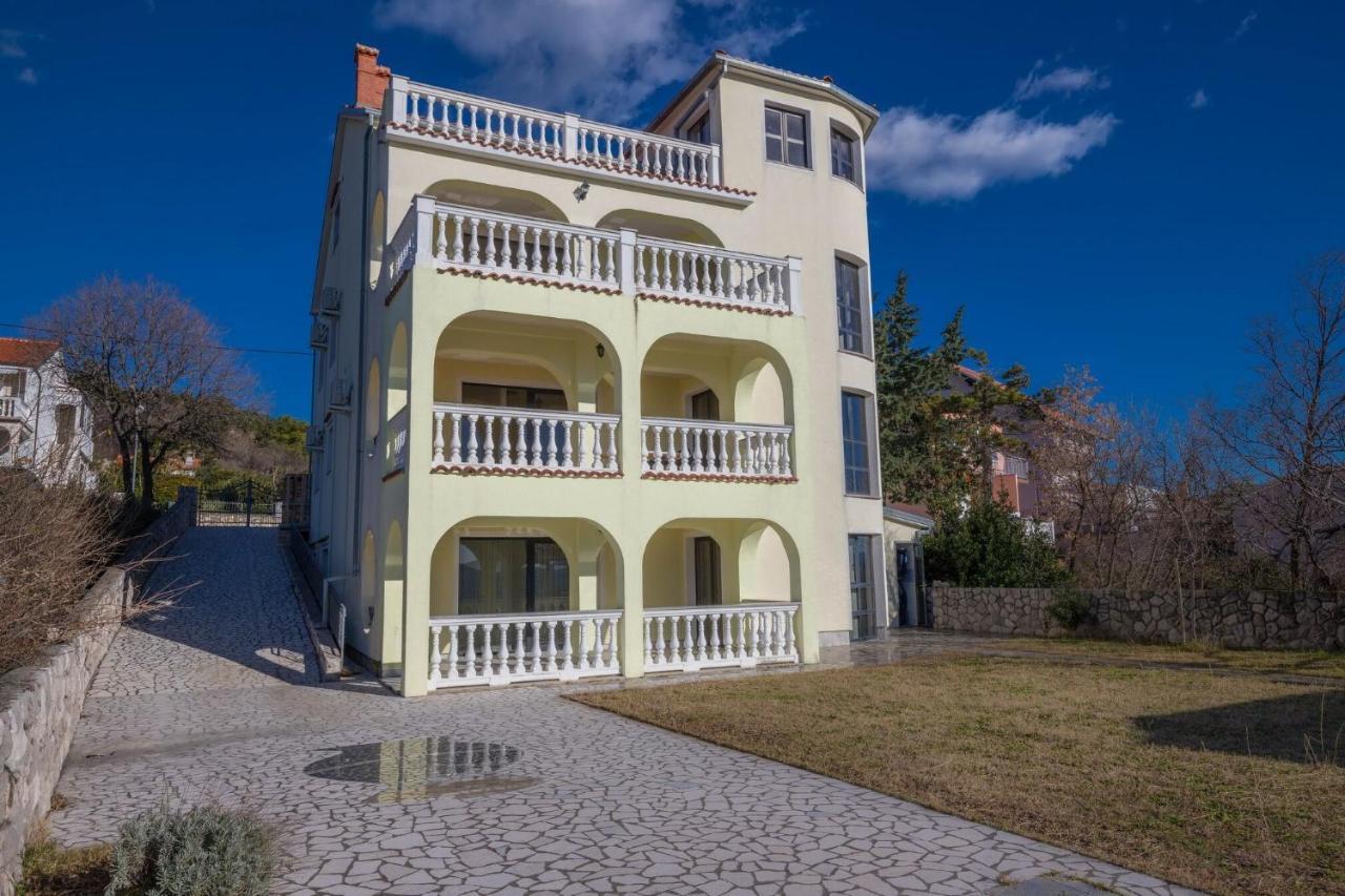 Appartamento Vila Sani Crikvenica Esterno foto